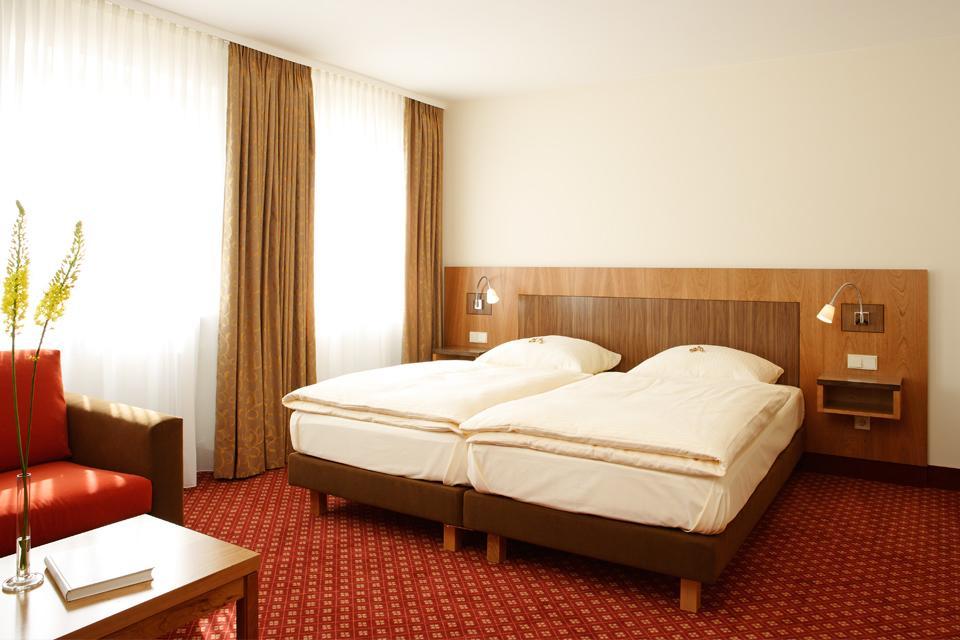 Hotel Landgasthof Gschwendtner Allershausen Luaran gambar